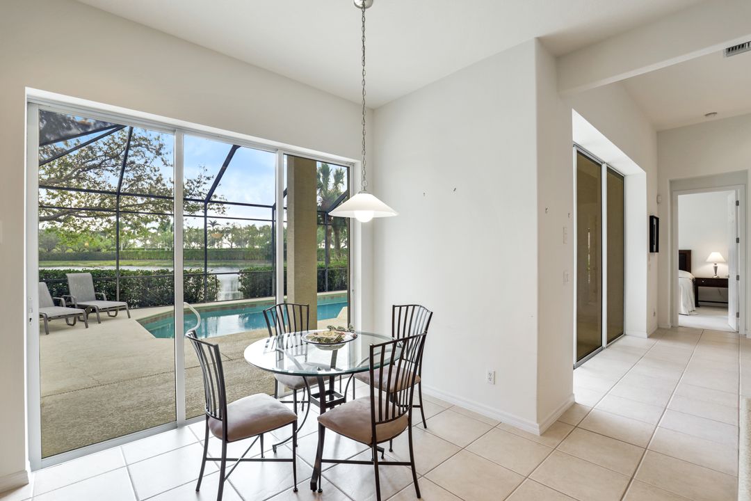 9956 St Moritz Dr, Miromar Lakes, FL 33913