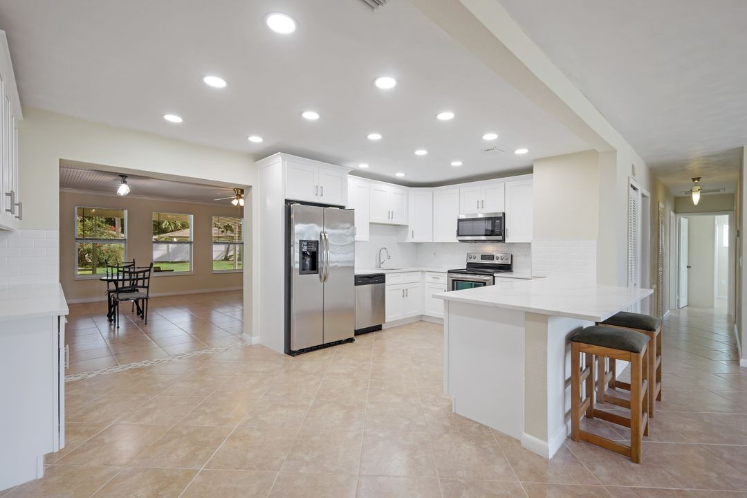 1411 Argyle Dr, Fort Myers, FL 33919