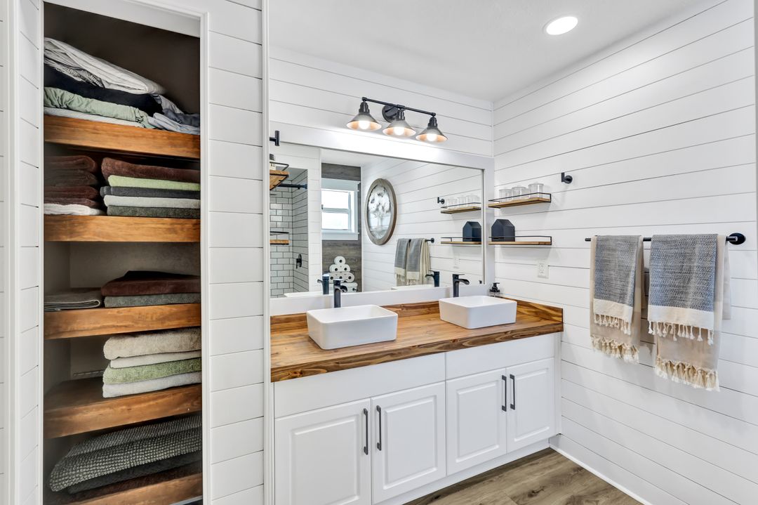 1125 NW 18th Pl, Cape Coral, FL 33993