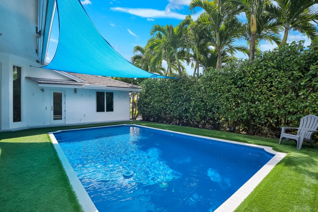 1002 Lake Shore Dr, Delray Beach, FL 33444