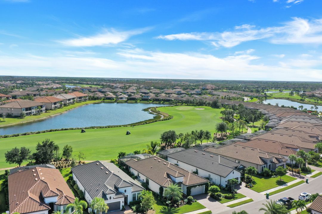 9500 Montelanico Loop, Naples, FL 34119