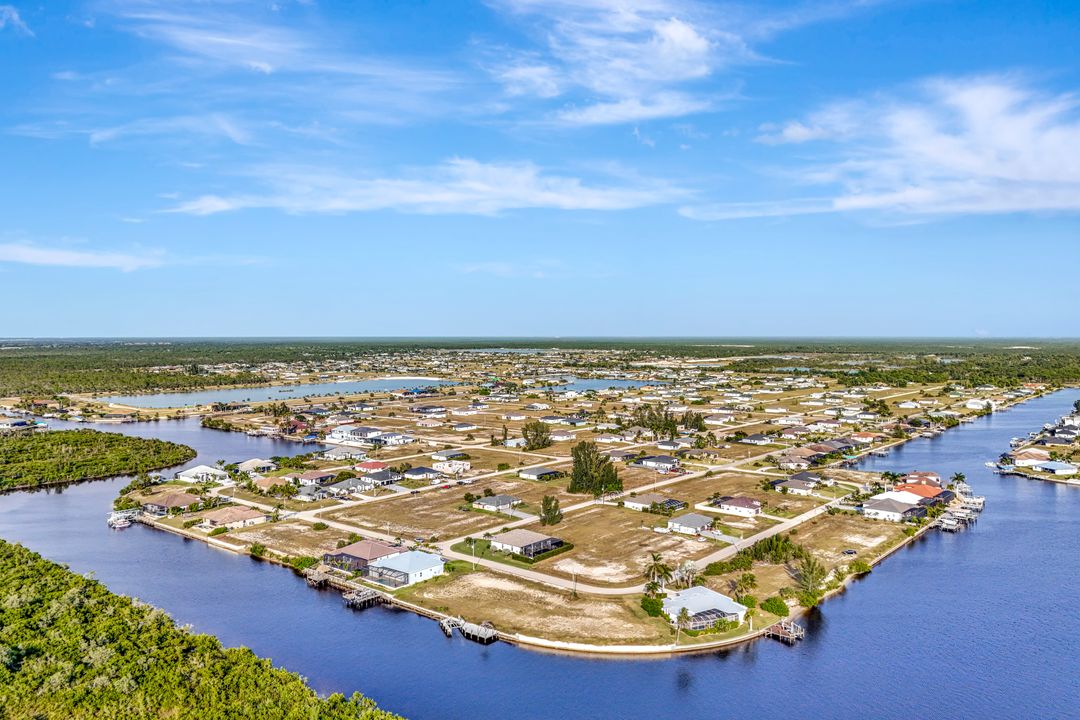 4636 NW 33rd Ln, Cape Coral, FL 33993