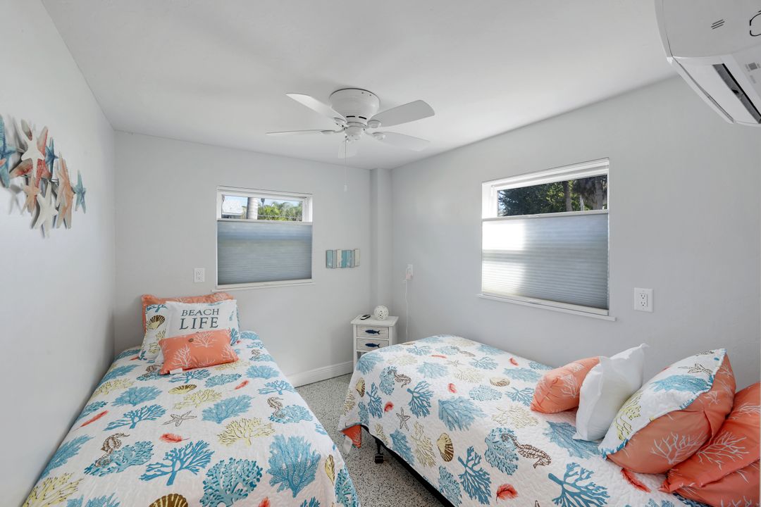 4741 Pembrooke Ln, Bonita Springs, FL 34134