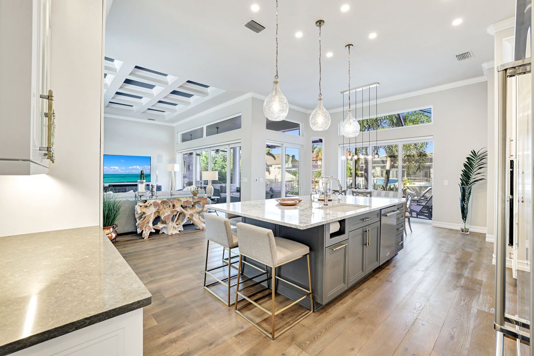 820 Giralda Ct, Marco Island, FL 34145