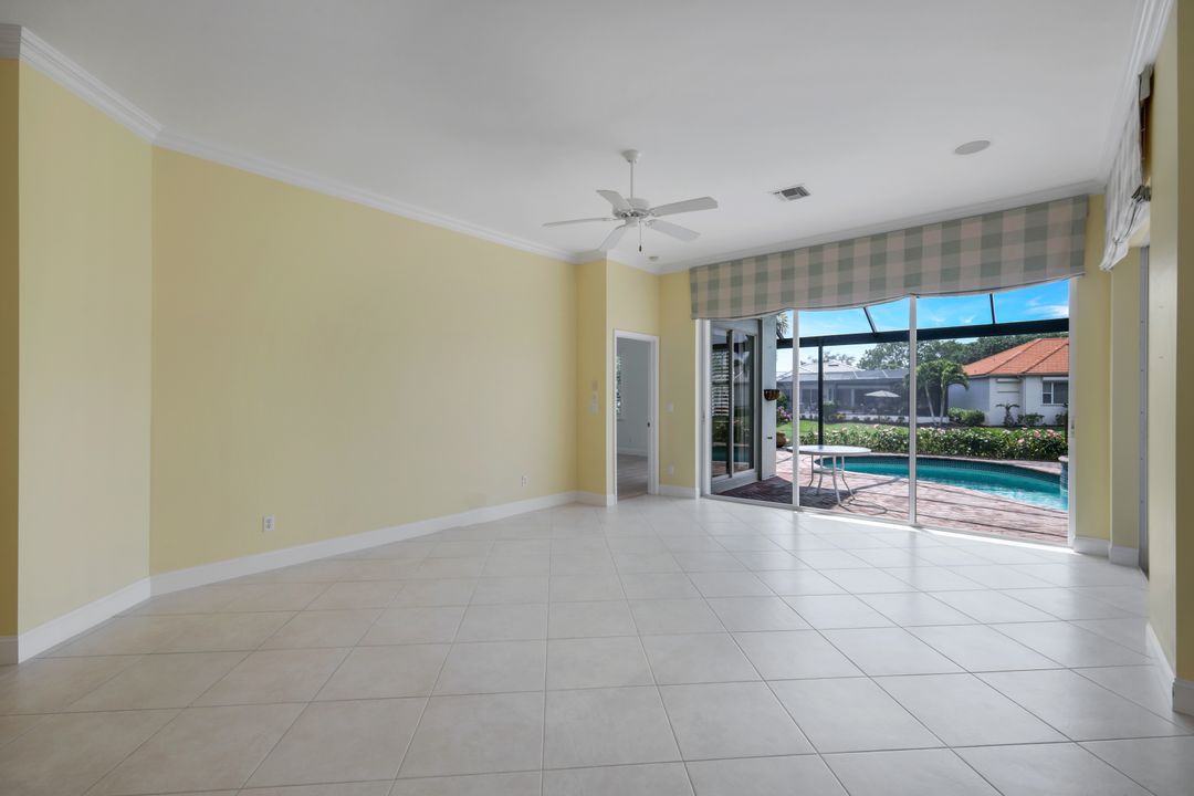 4970 Bollard Ct, Naples, FL 34112