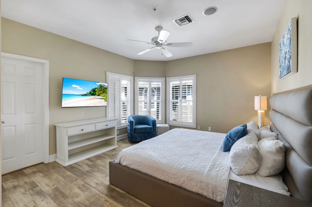 21500-21504 Indian Bayou Dr, Fort Myers Beach, FL 33931