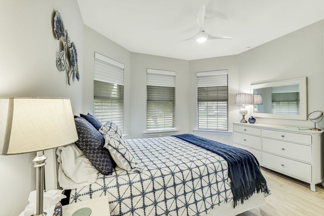 7631 Winding Cypress Dr, Naples, FL 34114