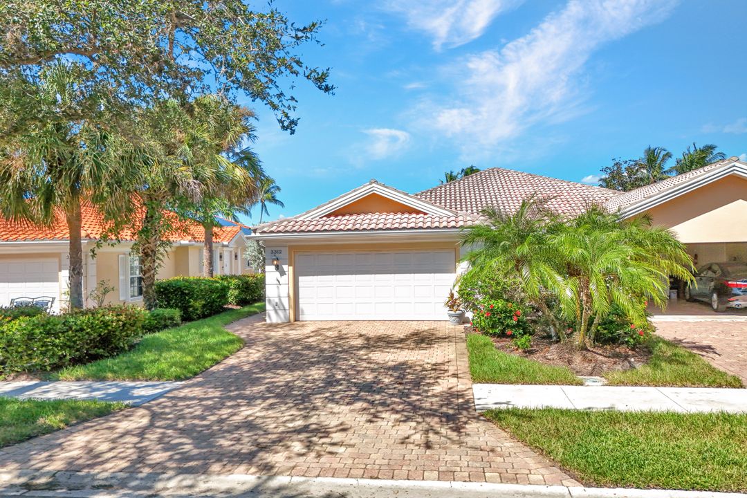 3312 Cayman Ln, Naples, FL 34119