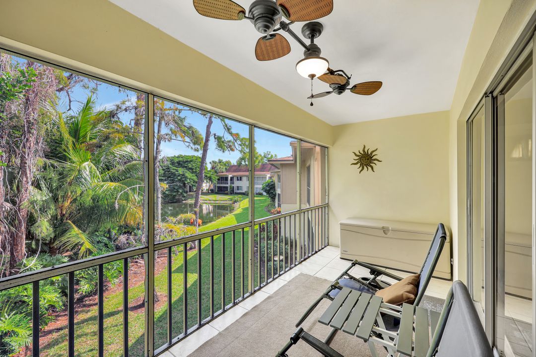 15 Bobolink Ct #15B, Naples, FL 34105