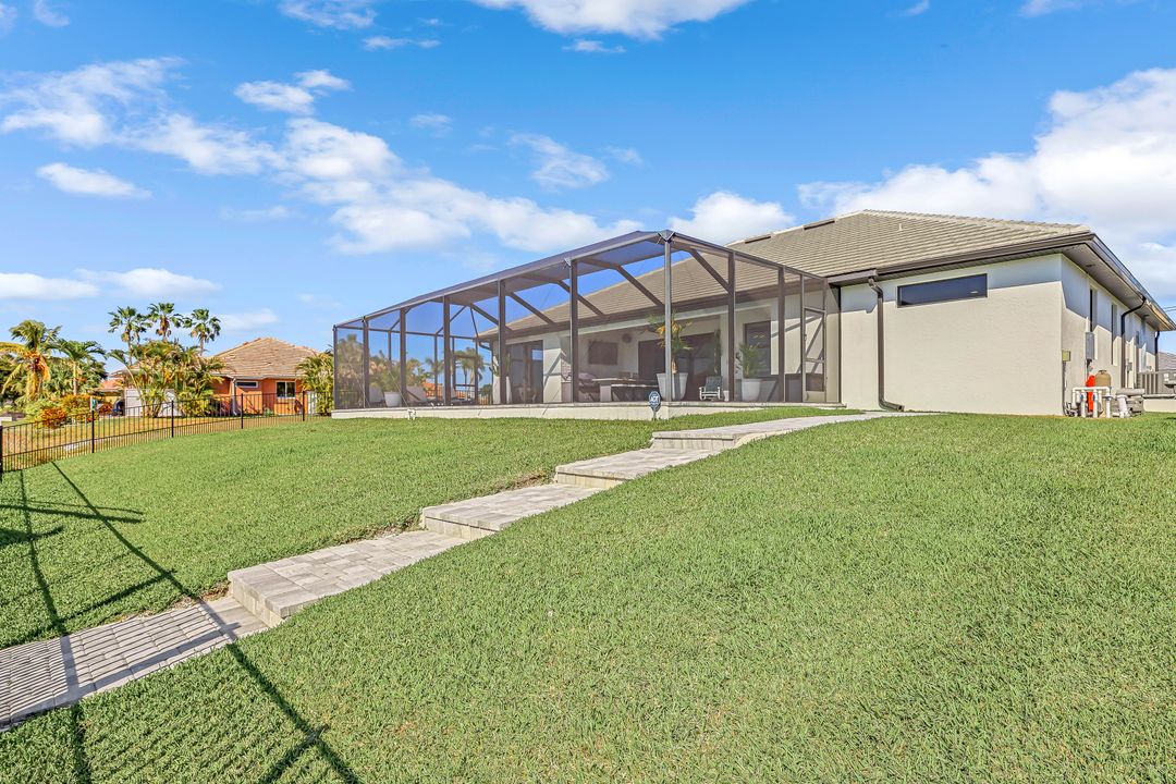 4110 SW 27th Ave, Cape Coral, FL 33914