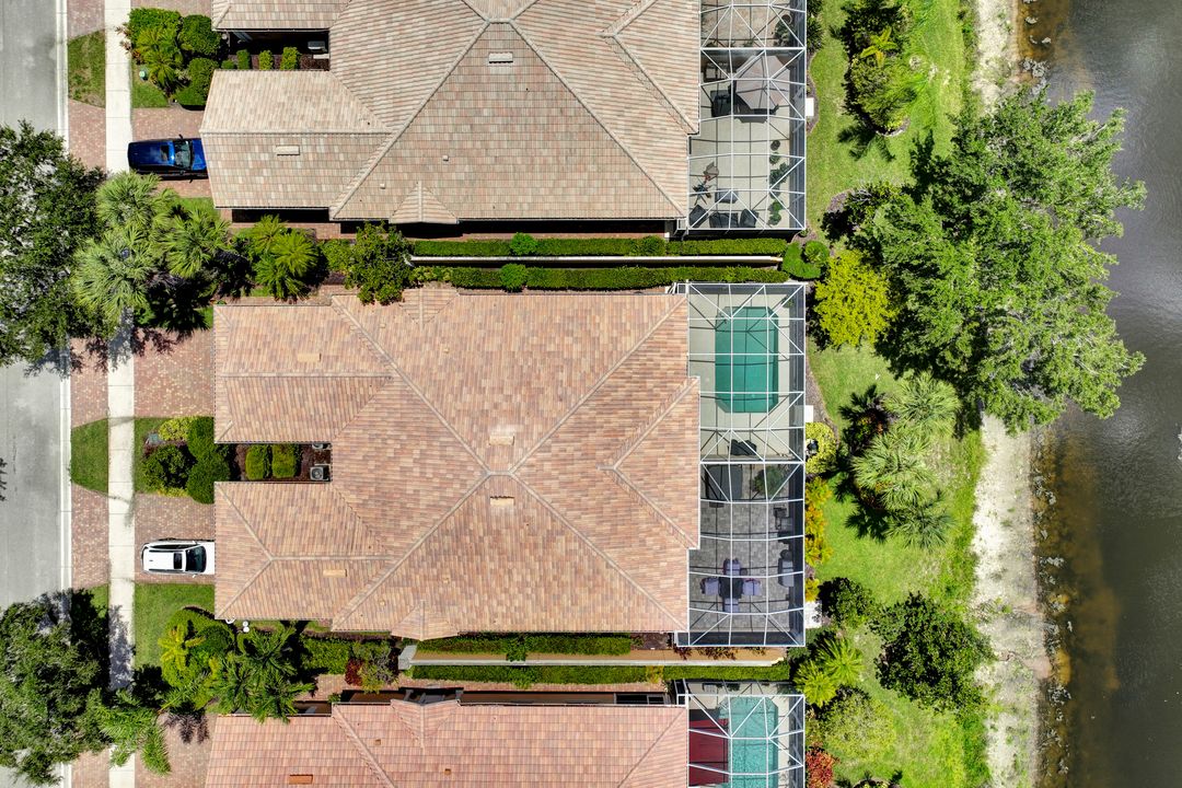 28820 Xenon Way, Bonita Springs, FL 34135