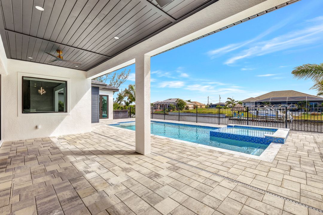 719 Old Burnt Store Rd N, Cape Coral, FL 33993