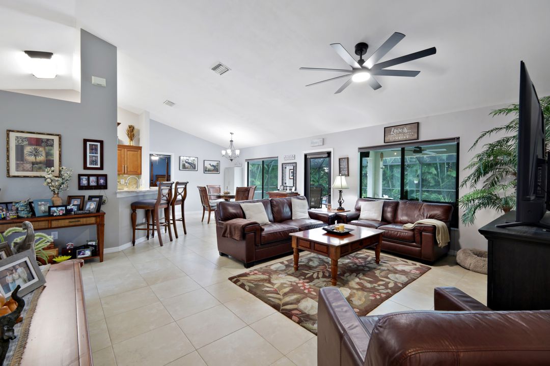 1900 SW 10th Terrace, Cape Coral, FL 33991