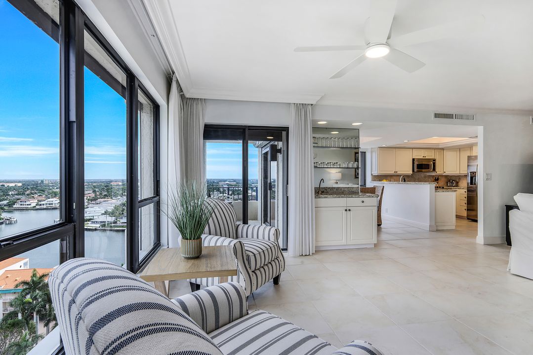 4451 Gulf Shore Blvd N #1605, Naples, FL 34103