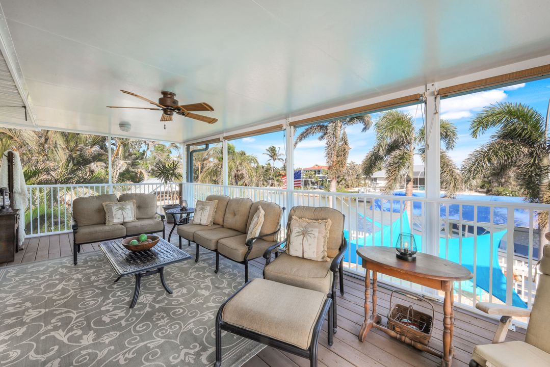 3232 Stabile Rd, Saint James City, FL 33956
