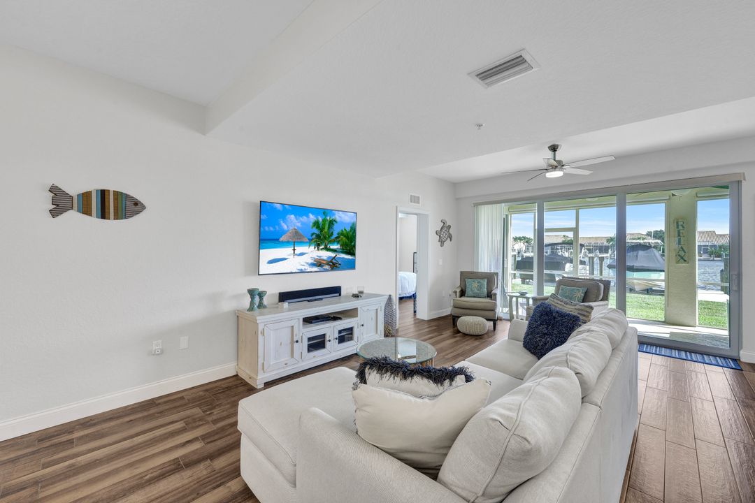 370 Stella Maris Dr N #2502, Naples, FL 34114