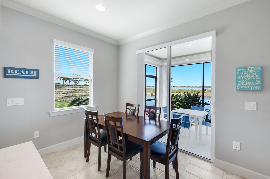 9060 Siesta Bay Dr #101, Naples, FL 34120