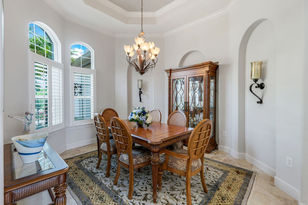 9380 Slate Ct, Naples, FL 34120