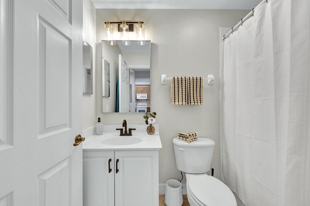 3970 Loblolly Bay Dr #106, Naples, FL 34114