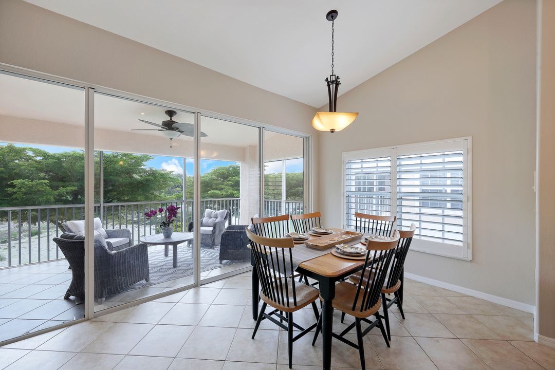 6320 Lexington Ct #202, Naples, FL 34110