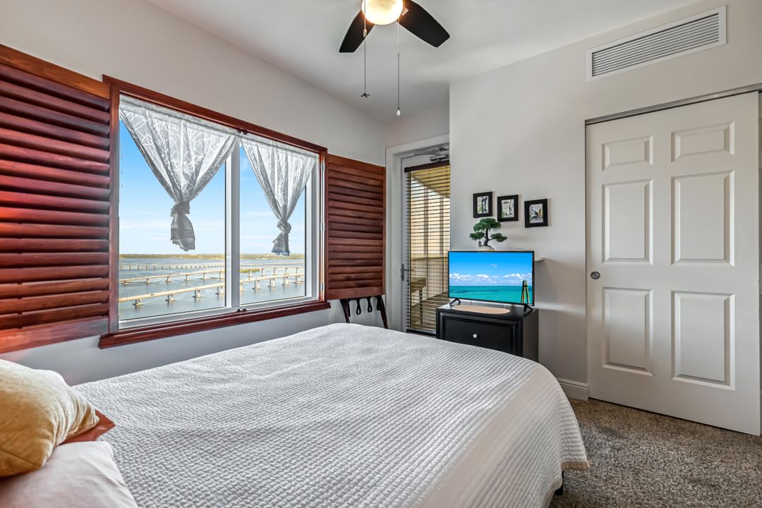 2743 First St #2303, Fort Myers, FL 33916