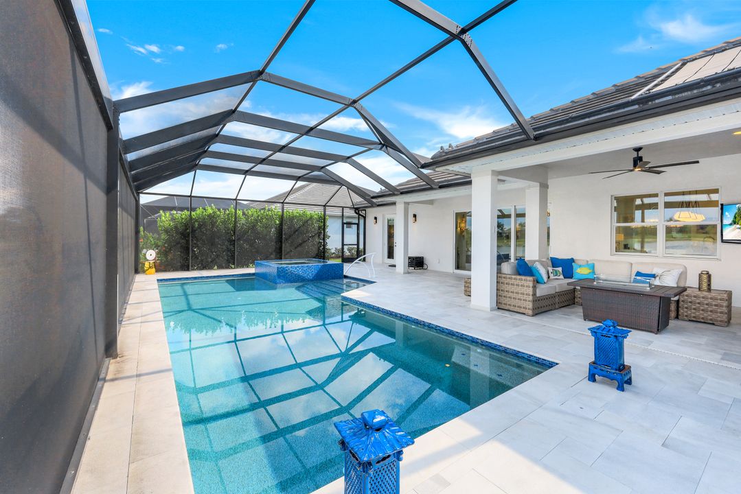 14448 Neptune Ave, Naples, FL 34114