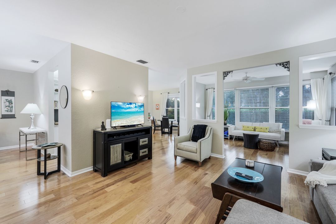 1345 Charleston Square Dr Apt 102, Naples, FL 34110