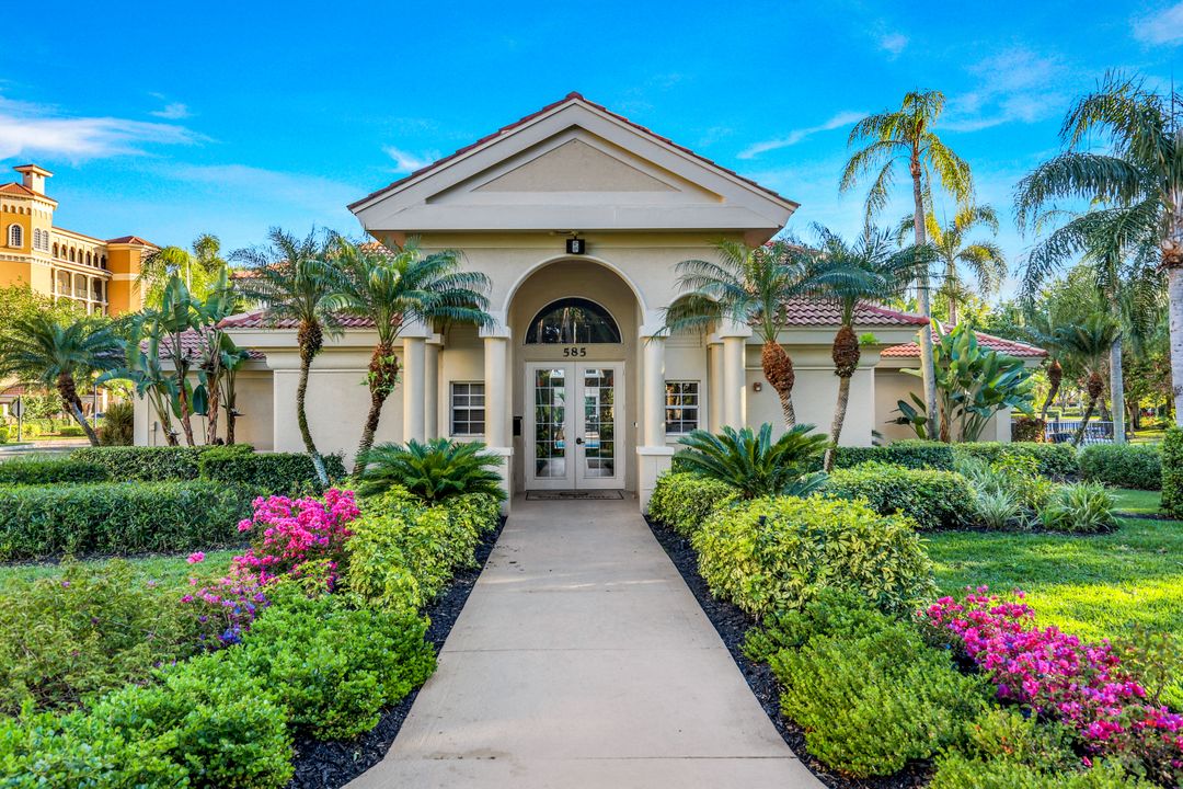 580 El Camino Real #3201, Naples, FL 34119