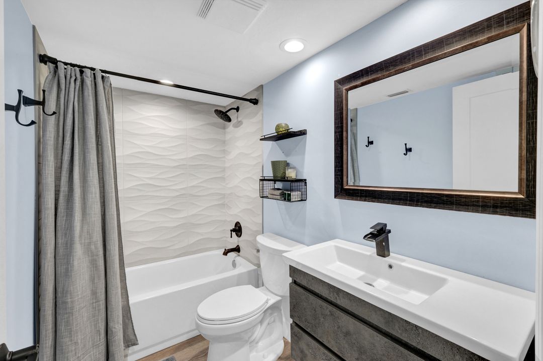 6300 Cougar Run  #104, Fort Myers, FL 33908