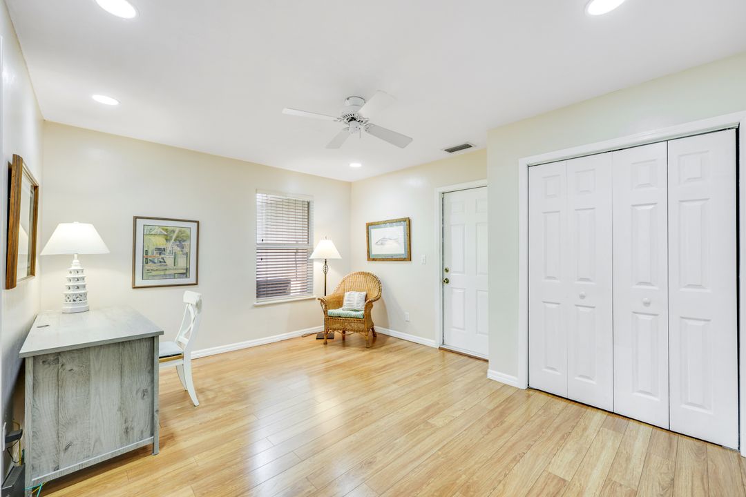 131 Cajeput Dr, Naples, FL 34108