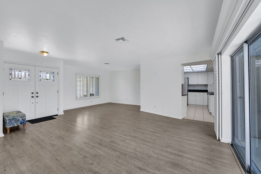 53 Madagascar Ct, Marco Island, FL 34145