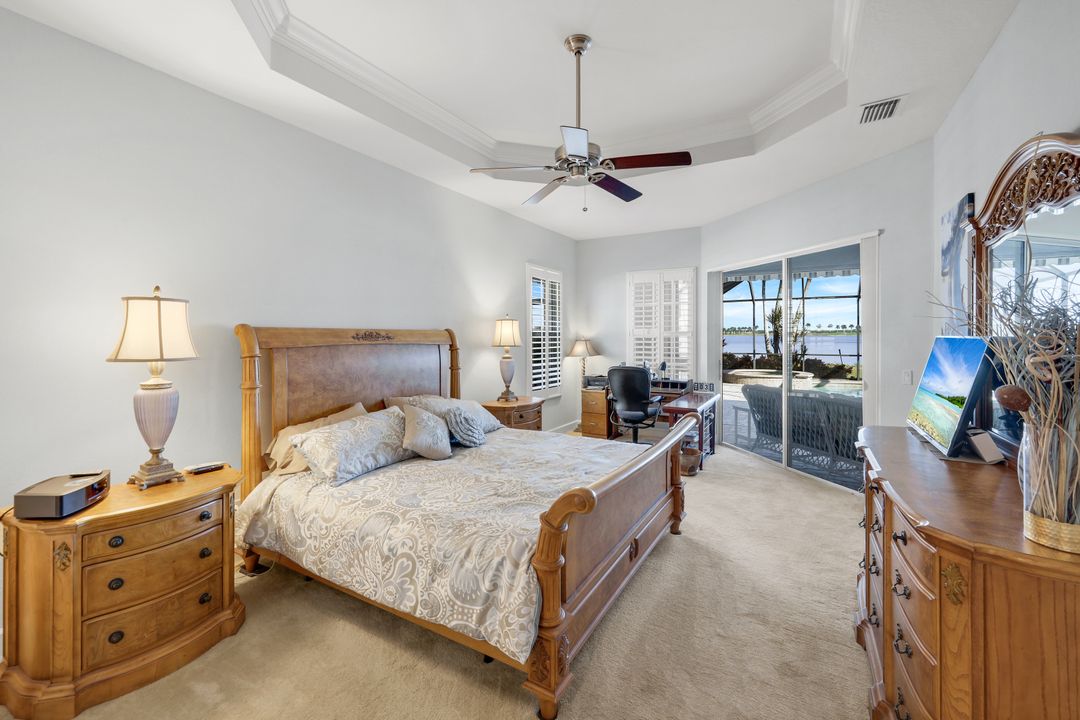 8765 Hideaway Harbor Ct, Naples, FL 34120