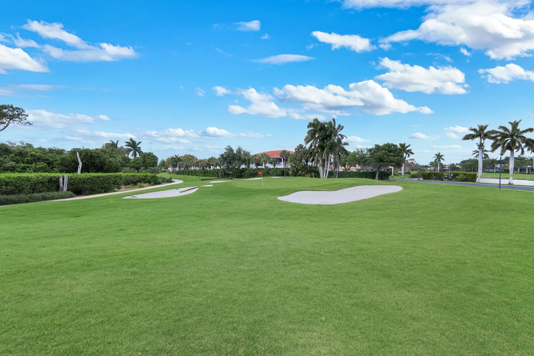 4959 Bollard Ct, Naples, FL 34112