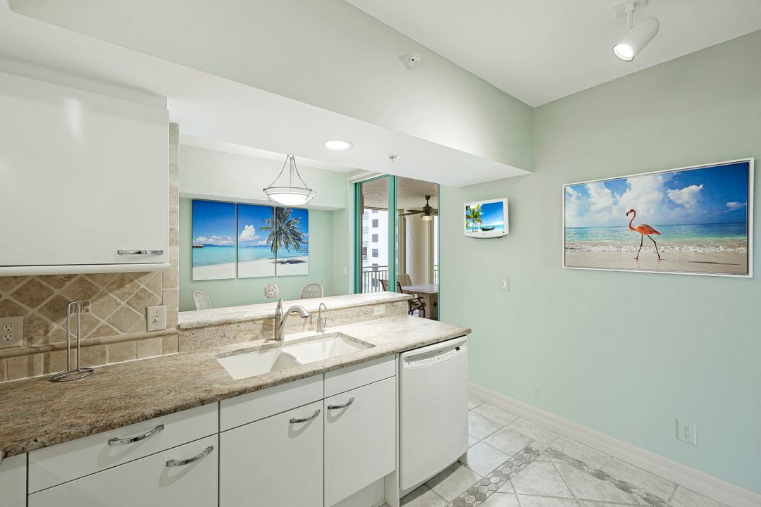 980 Cape Marco Dr #1106, Marco Island, FL 34145