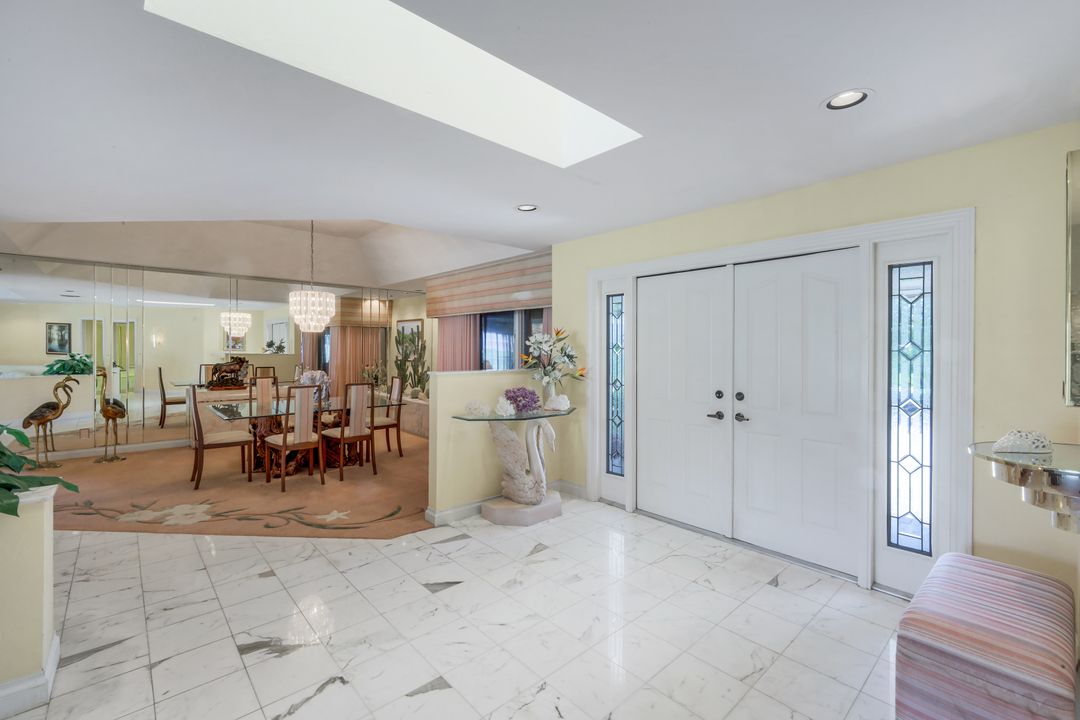 2227 Regal Way, Naples, FL 34110