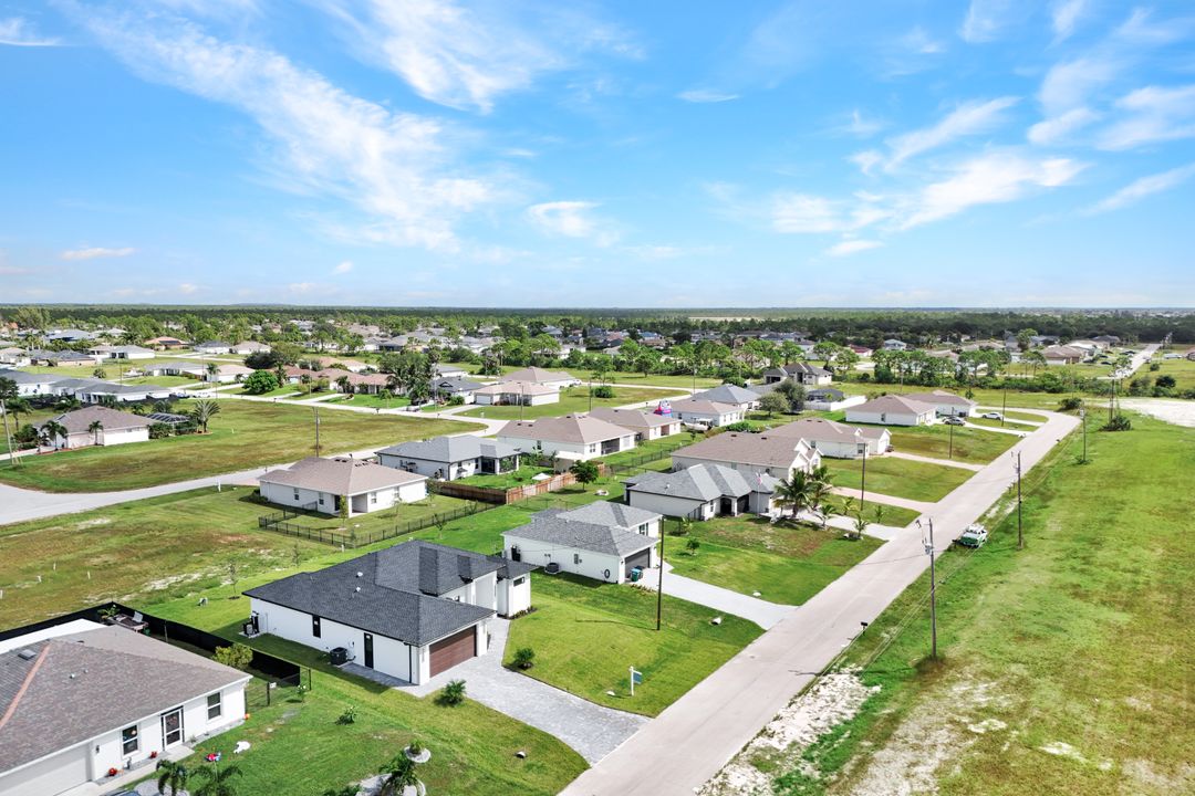 1901 NW 27th St, Cape Coral, FL 33993