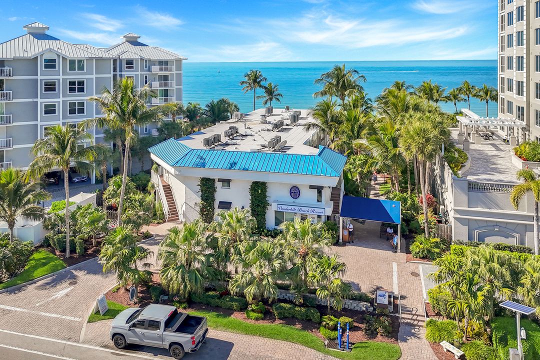 336 Oak Ave, Naples, FL 34108