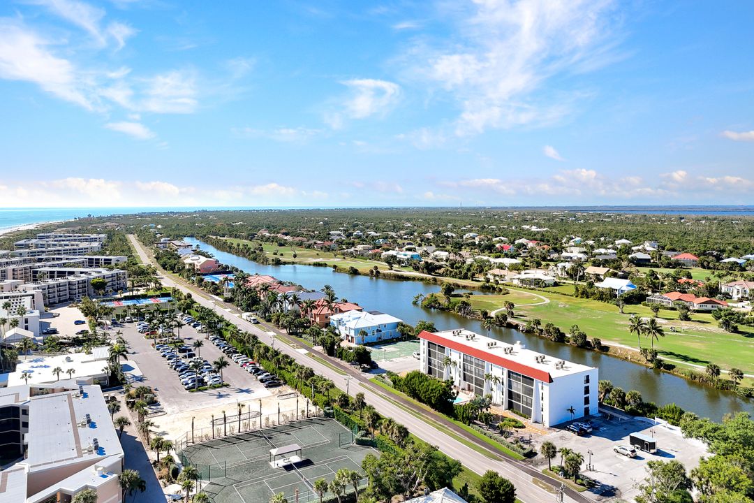 1440 Middle Gulf Dr, Sanibel, FL 33957