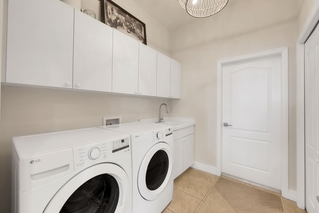 3106 SW 26th Ct, Cape Coral, FL 33914