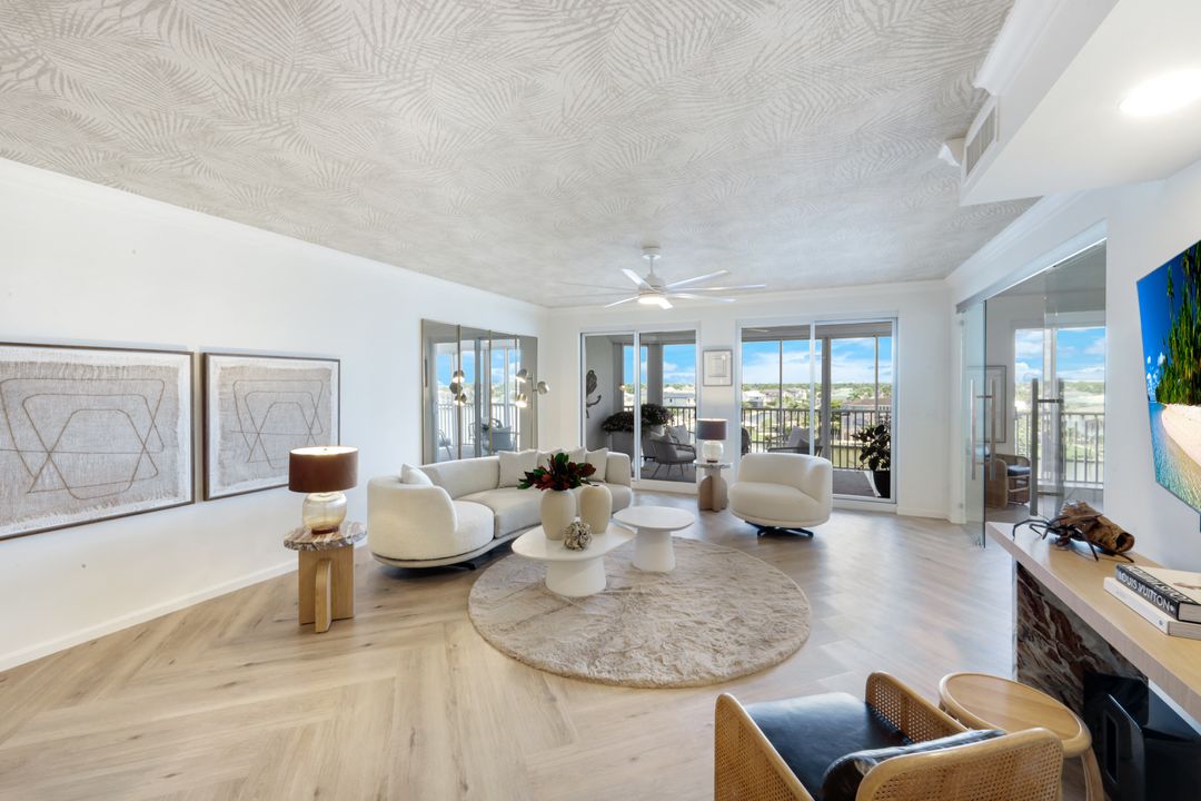 9790 Gulf Shore Dr #505, Naples, FL 34108