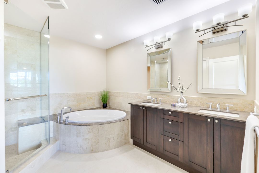 9115 Strada Pl #5205, Naples, FL 34108