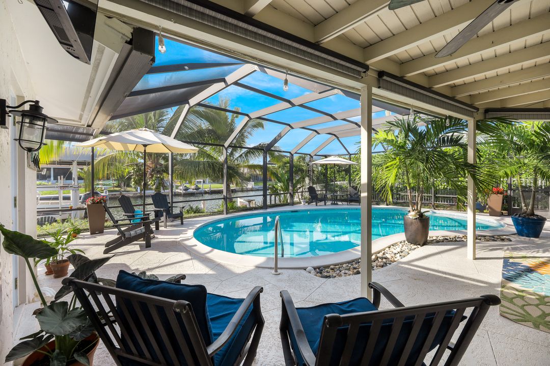 345 Henderson Ct, Marco Island, FL 34145