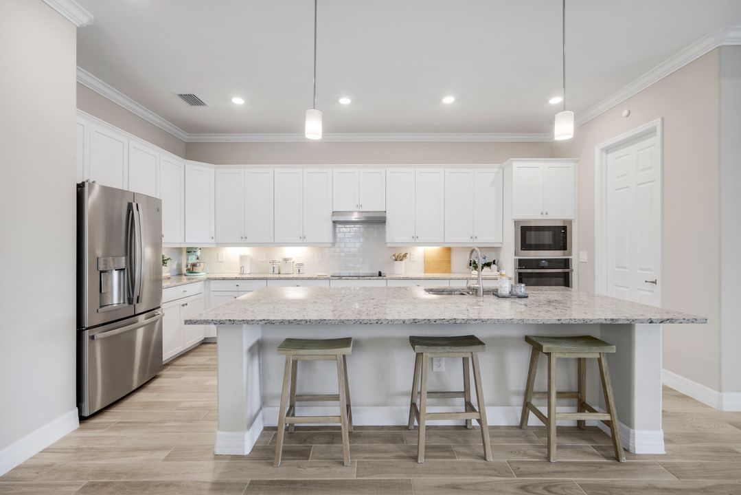 28029 Foxrock Ct, Bonita Springs, FL 34135