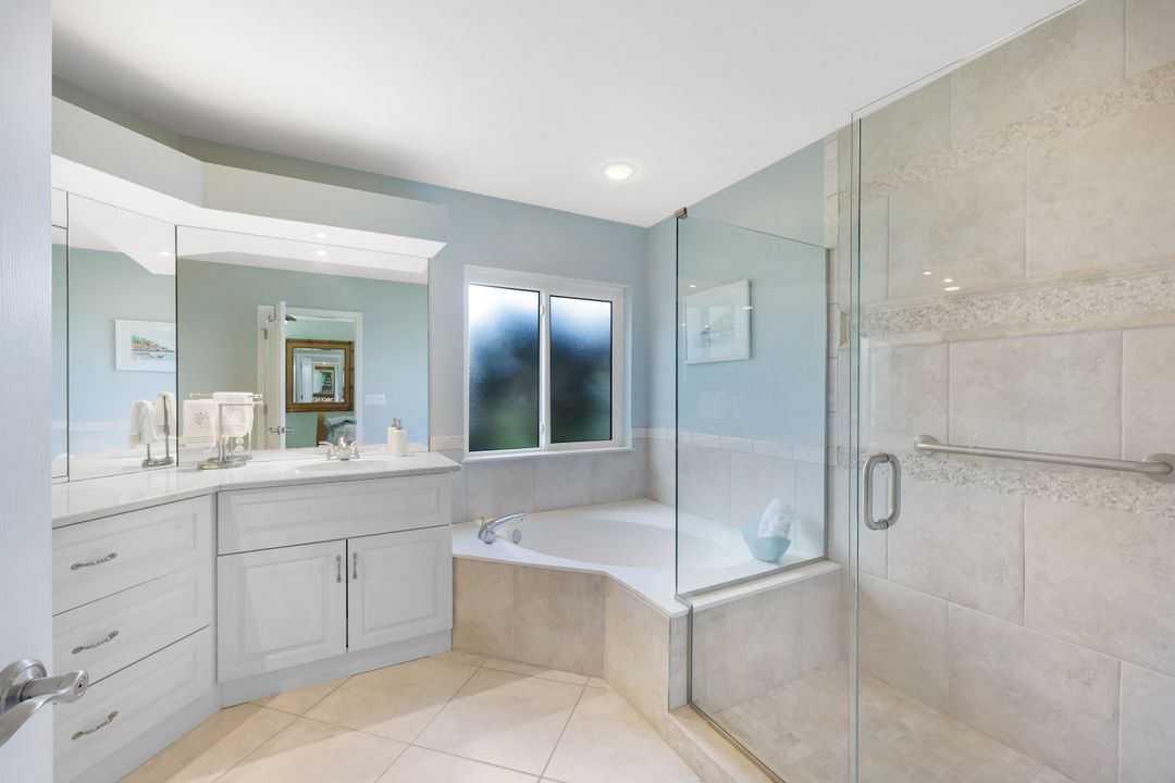 7048 Pelican Bay Blvd #C104, Naples, FL 34108