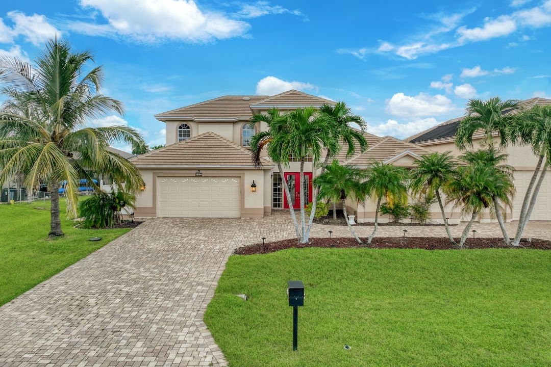 907 SW 51st Terrace, Cape Coral, FL 33914