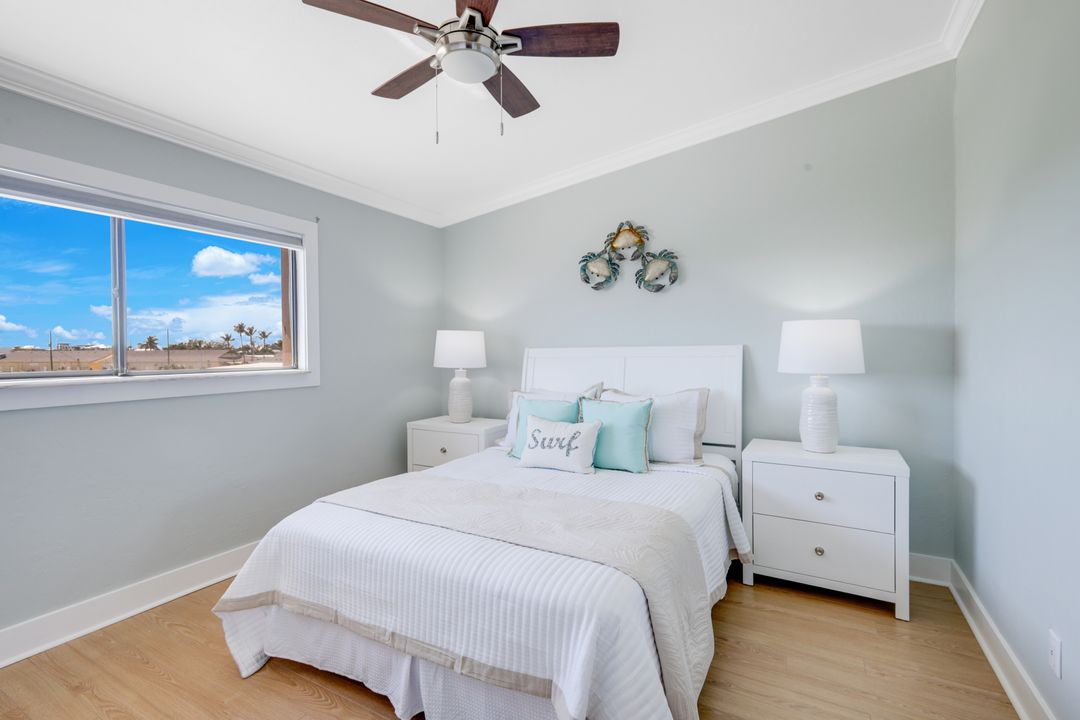 894 Buttonwood Dr #219, Fort Myers Beach, FL 33931