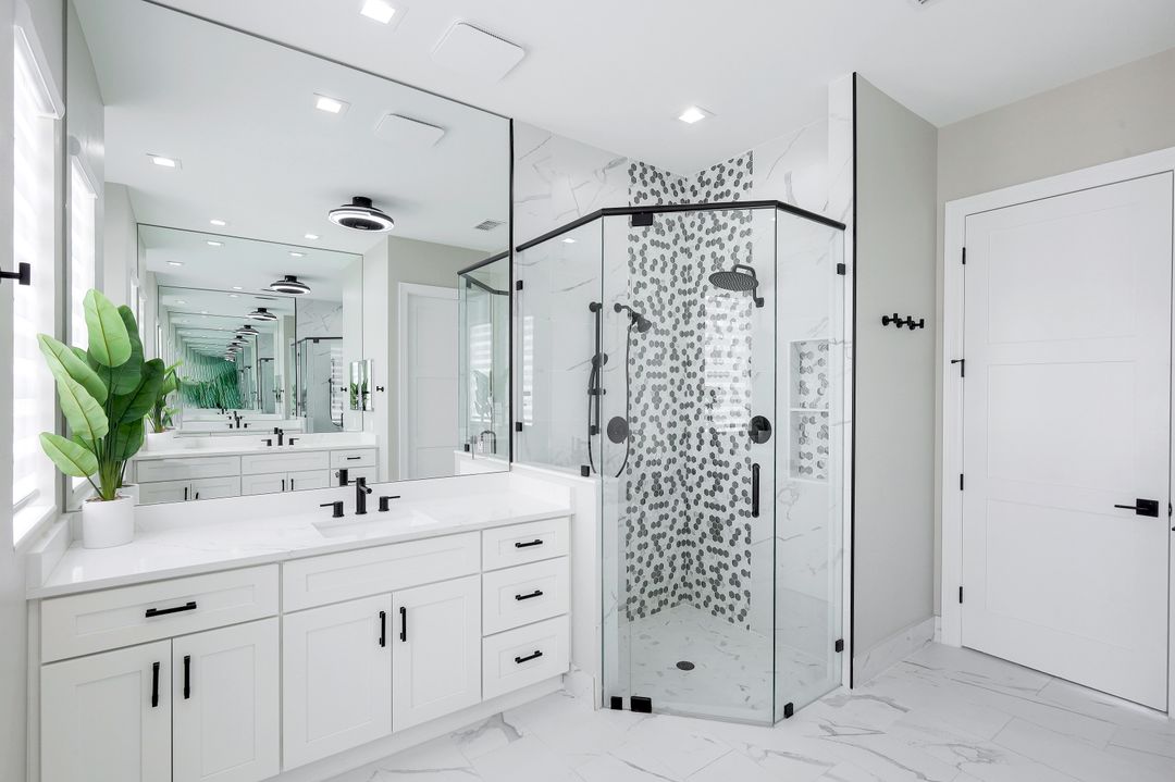 2179 Canary Island Cove, Naples, FL 34119