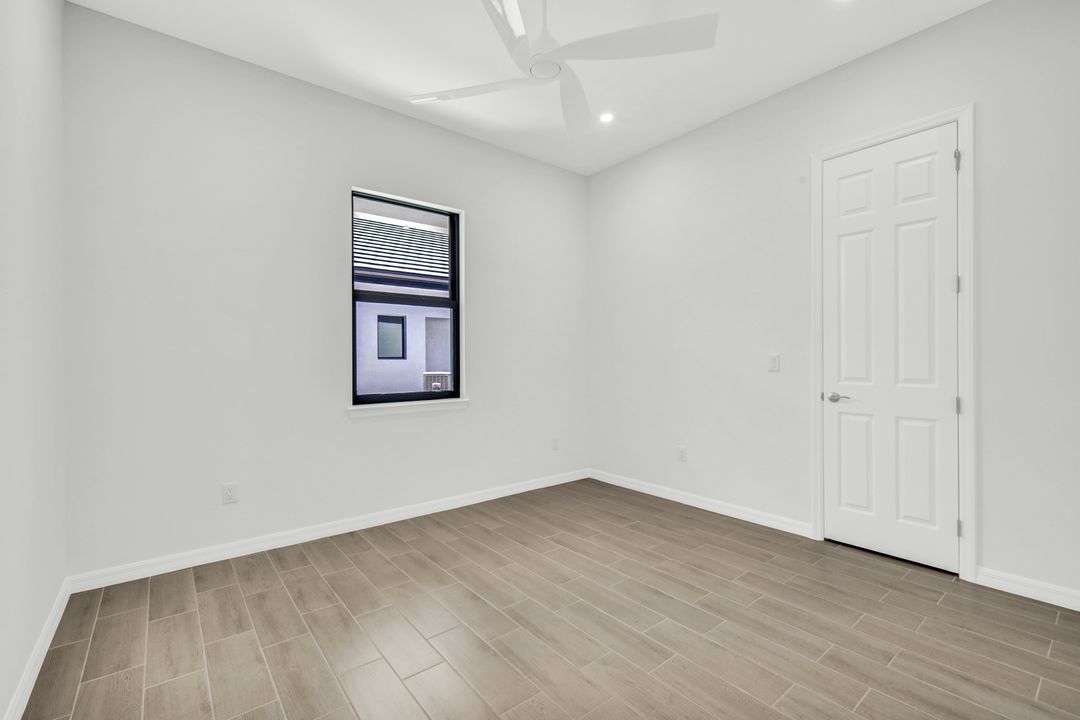 5011 Pelican Blvd, Cape Coral, FL 33914