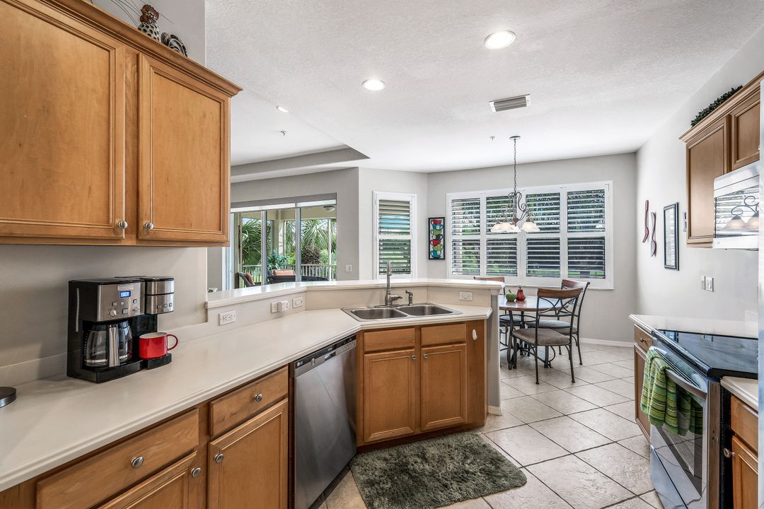 4630 Winged Foot Ct #202, Naples, FL 34112