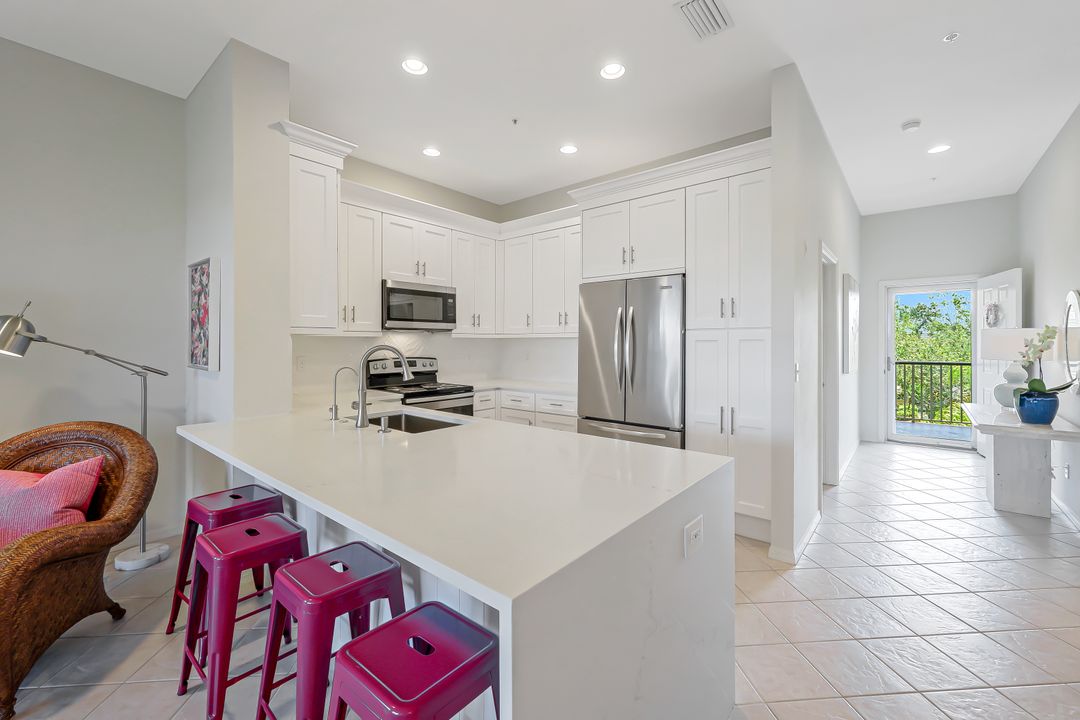 3471 Pointe Creek Ct #305, Bonita Springs, FL 34134